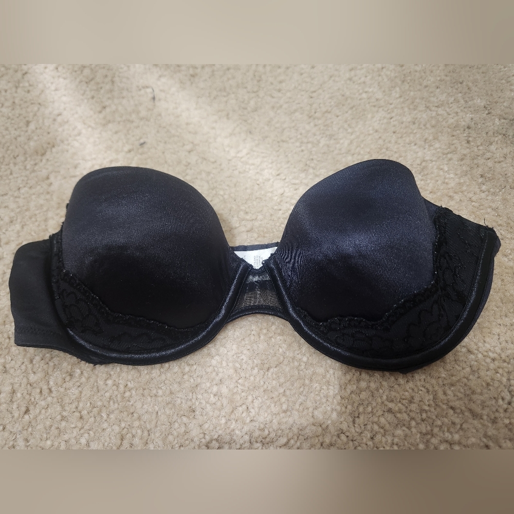 Vanity Fair Black strapless 34B